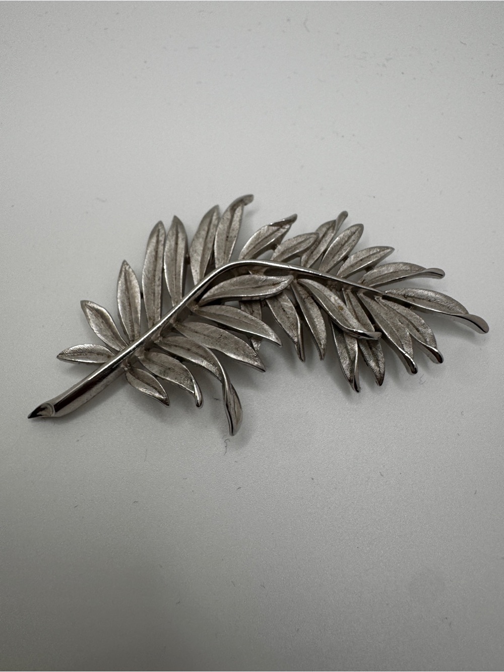 Vintage Crown Trifari Silver Tone Fern Leaf Brooch Pin Signed